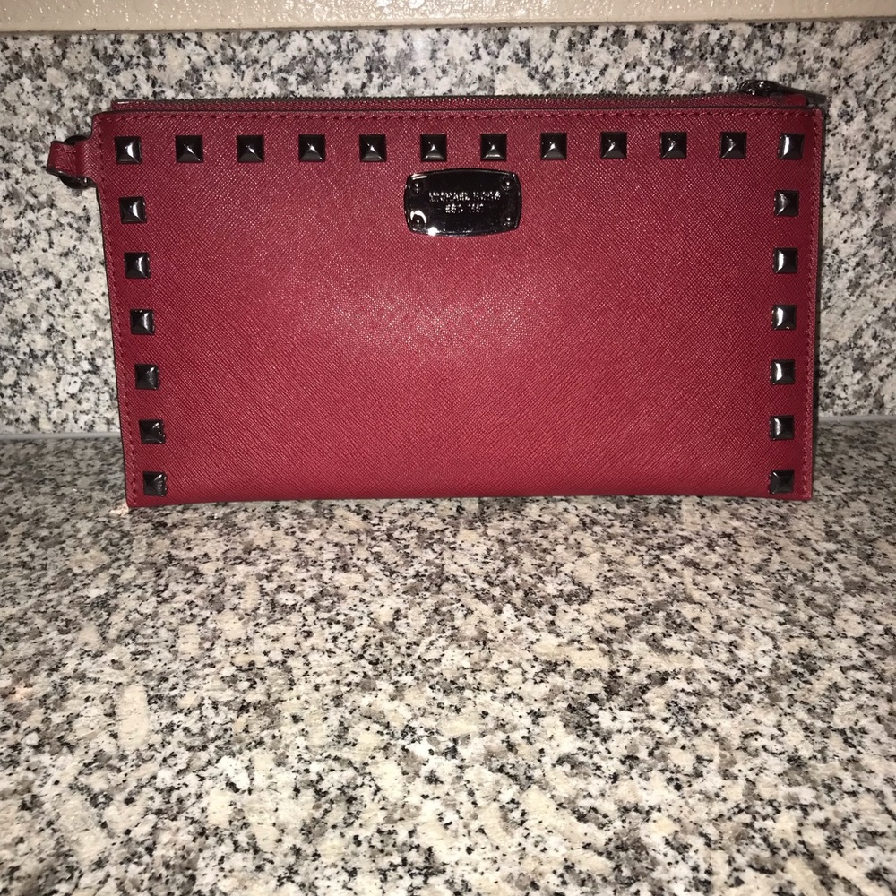 Michael Kors clutch